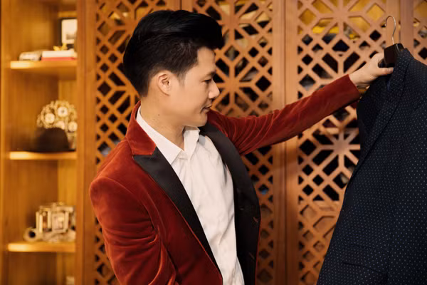Quang Dũng chuẩn bị "hoành tráng" cho liveshow ở Hà Nội ảnh 4