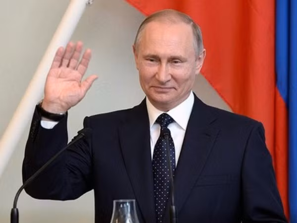 Tổng thống Putin thề đáp trả các lệnh trừng phạt mới của Mỹ ảnh 1