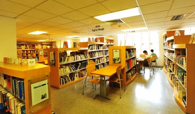 Khám phá 26.000 tài liệu đa phương tiện tại thư viện L’Espace ảnh 1 Khám phá 26.000 tài liệu đa phương tiện tại thư viện L’Espace ảnh 1