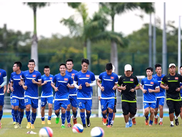 U23 Việt Nam hưng phấn trước trận gặp U23 Myanmar ảnh 1