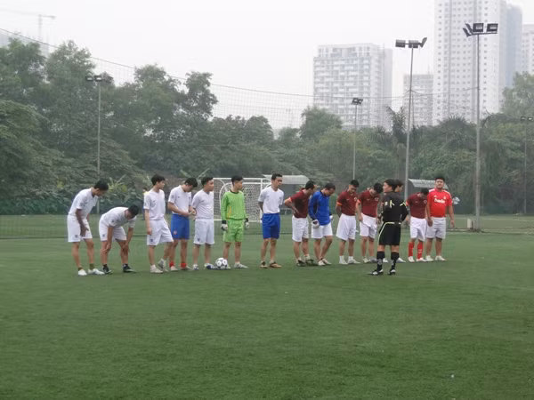 11 đơn vị Cụm thi đua số 2 tranh tài trên sân cỏ ảnh 5