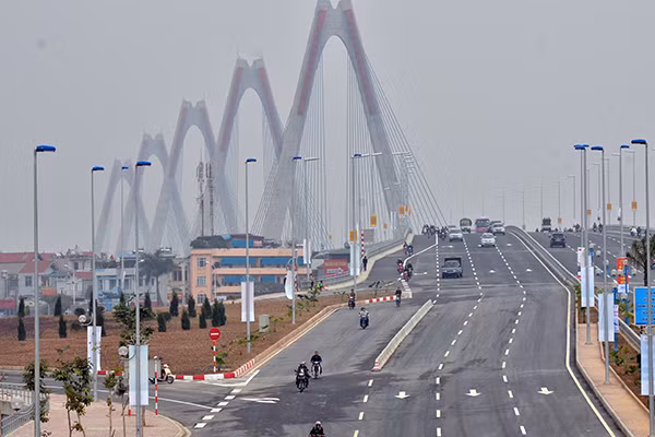 Cận cảnh cầu Nhật Tân ngày khánh thành ảnh 9