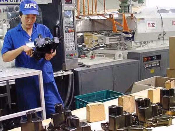 Nước đến chân, nhưng chưa vội nhảy ảnh 1