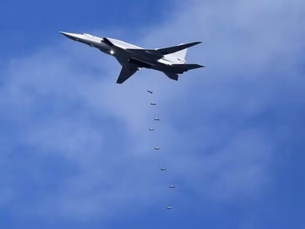 Chiến đấu cơ Nga, Syria dội bom dồn dập phiến quân ở Idlib ảnh 1
