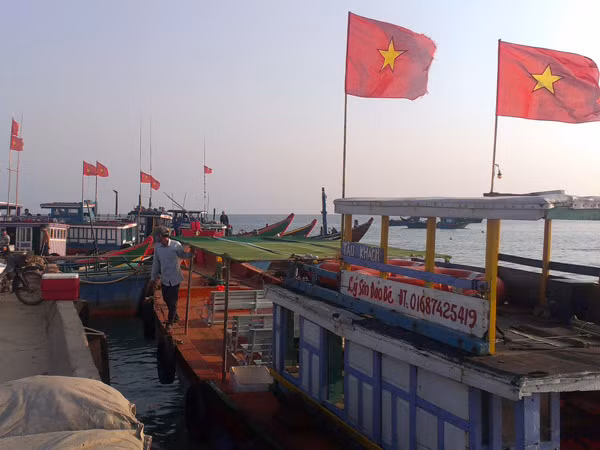 Bài 2: Cất cánh với nguồn điện quốc gia ảnh 1