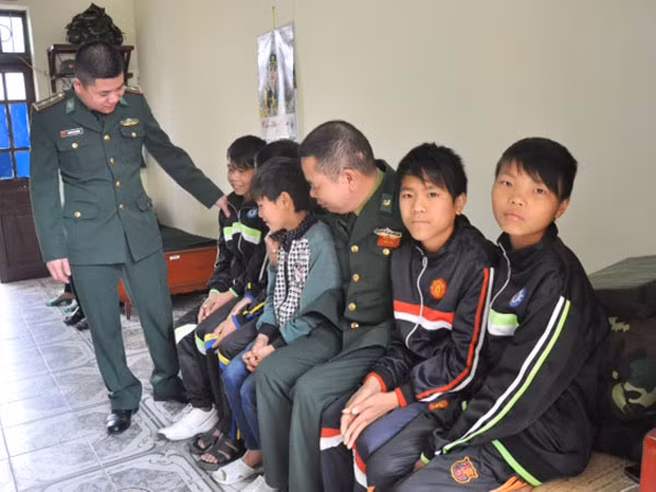 Chiêu lừa ra nước ngoài làm việc thu nhập cao ảnh 1