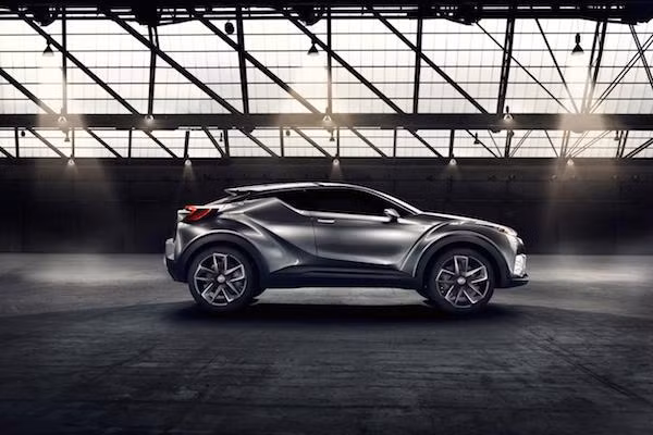 Toyota trình làng mẫu concept C-HR mới cực "ngầu" ảnh 2