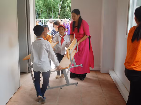 Món quà trước thềm năm học ảnh 2