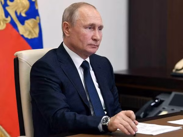 Tổng thống Putin cảm ơn người dân Nga ủng hộ sửa đổi Hiến pháp ảnh 1