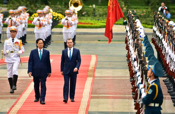 Quan hệ Việt Nam - Liên bang Nga: Đã được tôi luyện và ngày càng phát triển ảnh 1