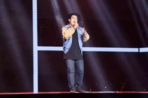 The Voice 2017 tập 2: Những màn trình diễn bùng nổ sân khấu ảnh 7