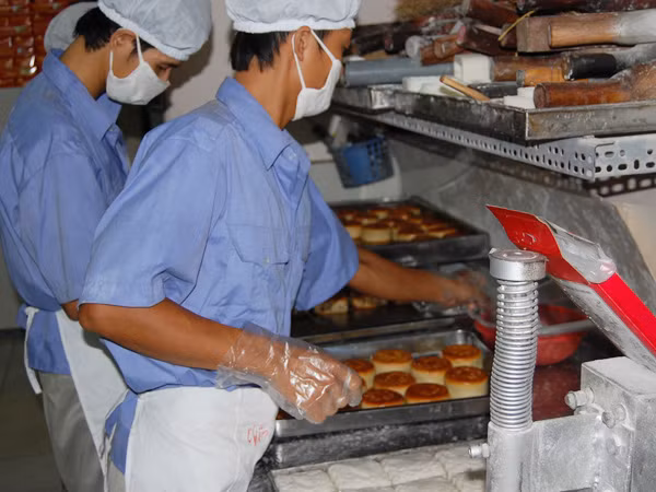 Chưa yên tâm với chất lượng bánh Trung thu ảnh 1