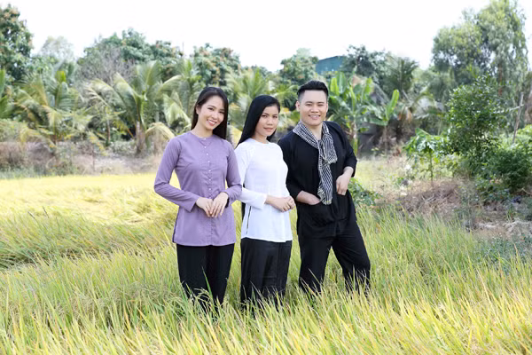 Ngỡ ngàng với hình ảnh "chân quê" của Hoa hậu Dương Kim Ánh ảnh 7 Ngỡ ngàng với hình ảnh "chân quê" của Hoa hậu Dương Kim Ánh ảnh 7