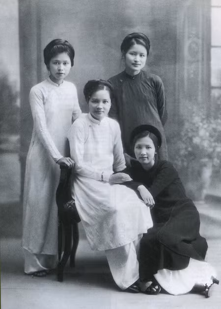 Thời trang phụ nữ Thăng Long - Hà Nội được sáng tạo như thế đó ảnh 1