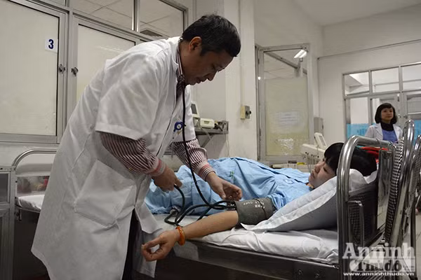 Những khoảnh khắc ấn tượng đọng lại đêm giao thừa ảnh 1