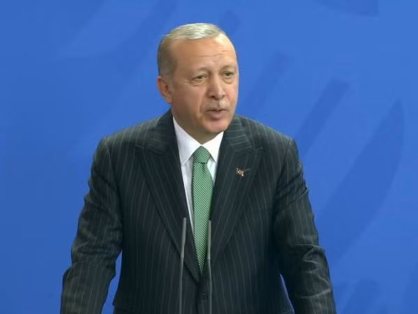 Ông Erdogan tuyên bố sẽ mở cửa cho người tị nạn Syria rời tới châu Âu ảnh 1