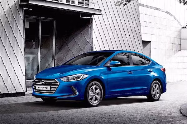 Hyundai Elantra 2016: Rộng rãi và cao cấp hơn ảnh 3