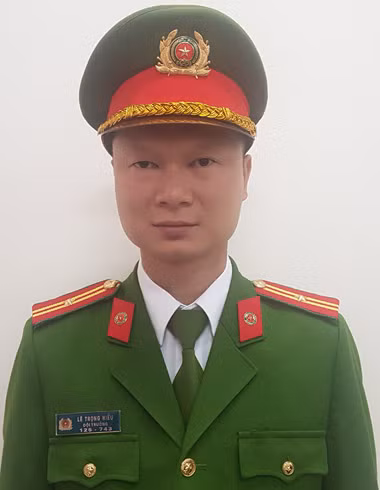 Trên tuyến đầu xung kích vì cuộc sống bình yên, vì nhân dân phục vụ ảnh 7
