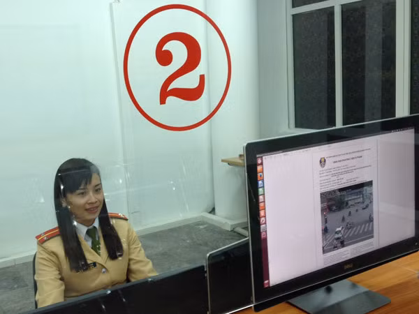 Ngày đầu xử phạt vi phạm giao thông qua camera: Không có cơ hội trốn nộp phạt ảnh 1