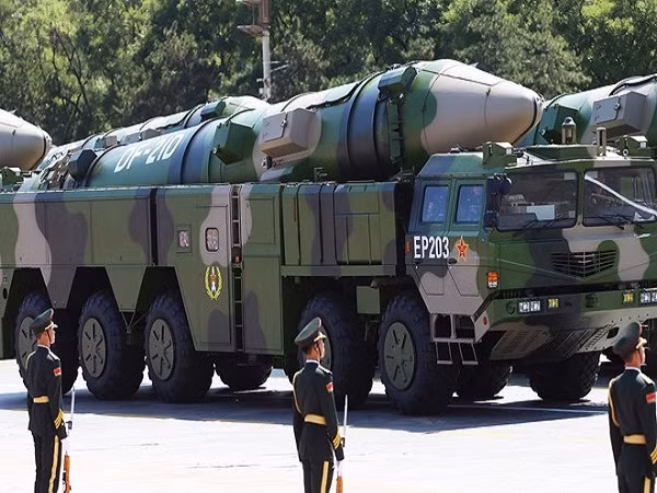 Trung Quốc thử tên lửa mới gần bán đảo Triều Tiên để phản đối THAAD ảnh 1