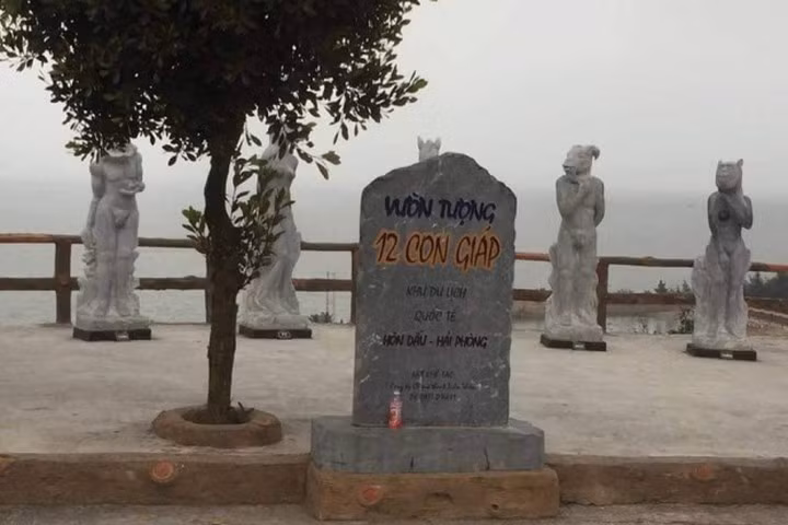Xung quanh dư luận về vườn tượng 12 con giáp 'khỏa thân': Bình thường hay có 'vấn đề'? ảnh 1