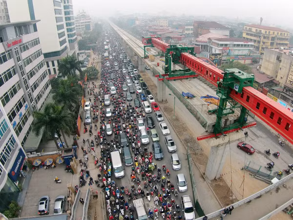 Đường sắt đô thị "mẫu" Cát Linh - Hà Đông: Cuối 2016 vẫn khó "chốt" ảnh 1