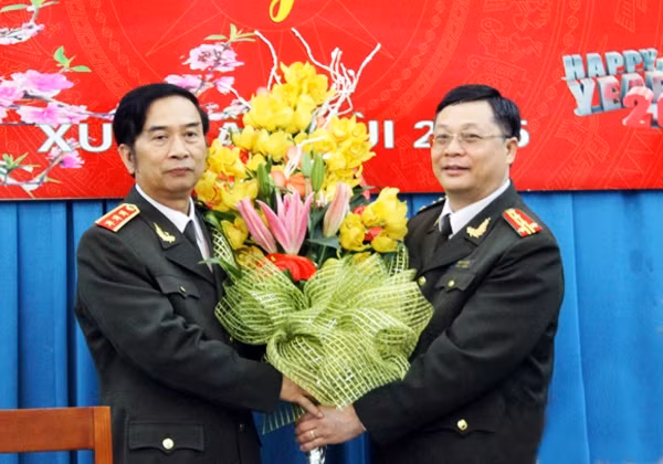 Hoàn thành tốt nhiệm vụ, giữ bình yên cho nhân dân đón Tết ảnh 3