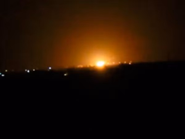 Nổ lớn rung chuyển sân bay Damascus ở Syria ảnh 1