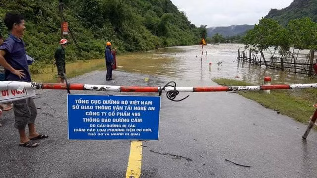 Mưa lũ ở Nghệ An khiến ít nhất 5 người chết ảnh 3 Mưa lũ ở Nghệ An khiến ít nhất 5 người chết ảnh 3