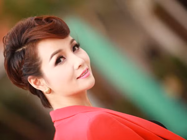 Bấm máy phần 2 “Những ngọn nến trong đêm” ảnh 1