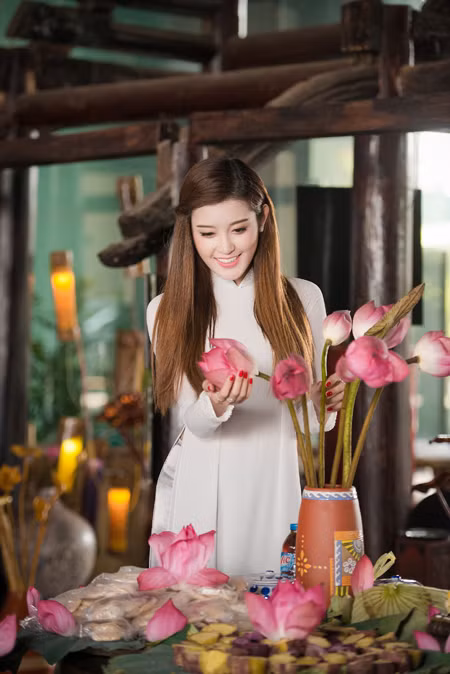 Á hậu Huyền My góp sức bảo vệ di sản đình làng Việt ảnh 5