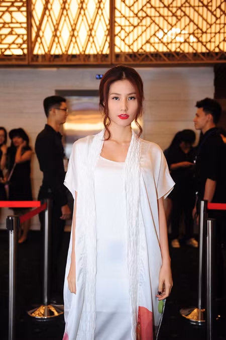 Sơn Tùng M-TP "khuấy đảo" thảm đỏ Vietnam International Fashion Week 2015 ảnh 2