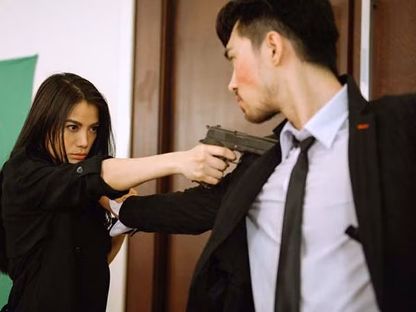 Phim điện ảnh "Truy sát": Hành động nghẹt thở nhưng…dễ đoán ảnh 1