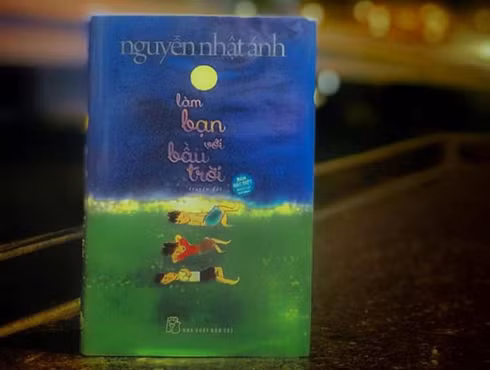 Có một Nguyễn Nhật Ánh "Làm bạn với bầu trời" ảnh 1