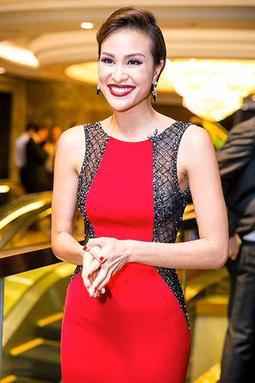 Phương Mai đầu tư phụ kiện 80 triệu đồng khi dự event ảnh 5 Phương Mai đầu tư phụ kiện 80 triệu đồng khi dự event ảnh 5