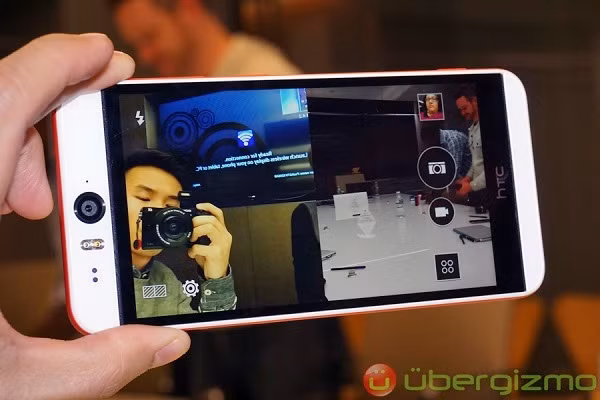 Top 5 smart phone được trang bị đèn flash LED cùng với camera trước ảnh 1