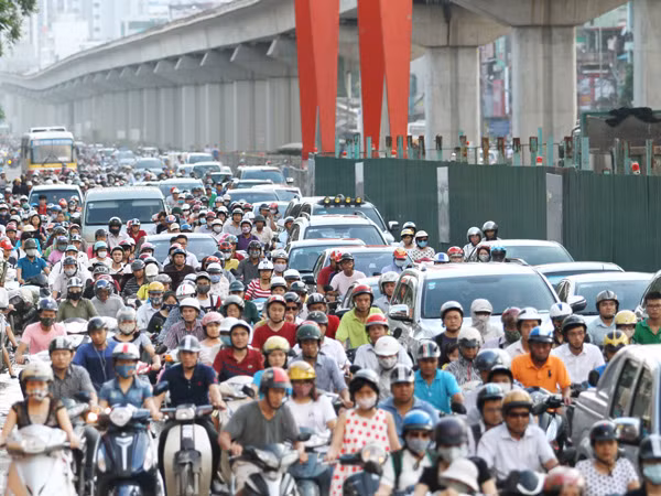 Ùn tắc kéo dài vì các đại công trường ảnh 2