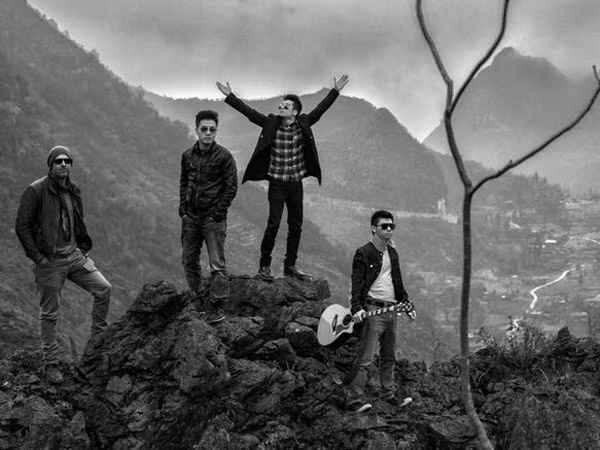 Ban nhạc Rock Ngũ Cung: Không nuôi được mình vẫn cháy hết mình ảnh 1