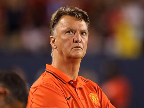Mổ xẻ "chứng nhức đầu" của Van Gaal ảnh 1