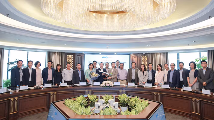 Tập đoàn FLC gặp mặt đoàn Trưởng các cơ quan đại diện Việt Nam tại nước ngoài nhiệm kỳ 2019 – 2022 ảnh 1 Tập đoàn FLC gặp mặt đoàn Trưởng các cơ quan đại diện Việt Nam tại nước ngoài nhiệm kỳ 2019 – 2022 ảnh 1