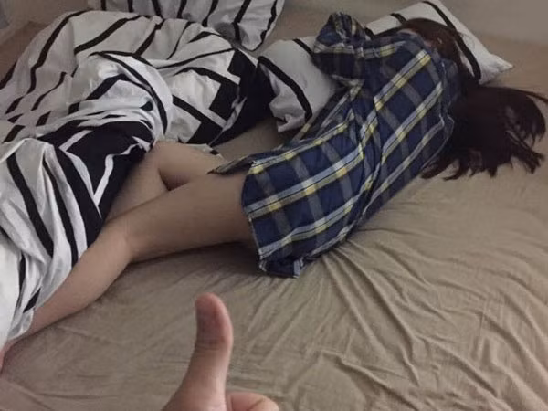 Khi "chiến tích" yêu đương được phơi bày trên mạng ảnh 1