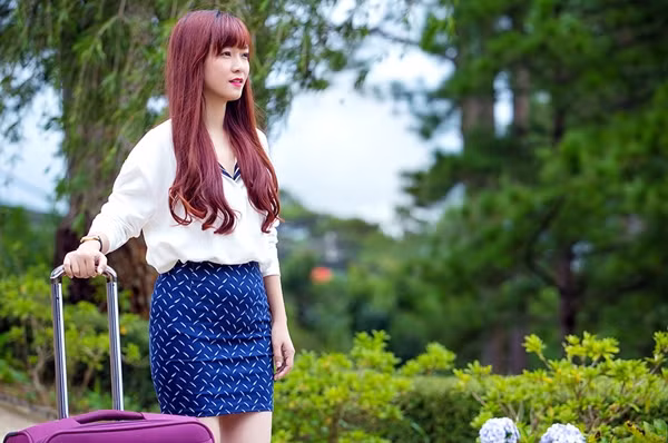 Đinh Hương làm "kẻ thứ ba" chen ngang mối tình của Nhã Phương ảnh 4 Đinh Hương làm "kẻ thứ ba" chen ngang mối tình của Nhã Phương ảnh 4