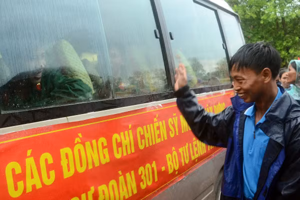 Nắm chắc gậy Trường Sơn, tiếp bước truyền thống anh hùng ảnh 11
