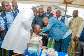 Dịch Ebola tại Congo lan sang hai khu vực y tế mới, nguy cơ mất kiểm soát