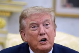 Tổng thống Trump đăng bản đồ gọi eo biển Hormuz là 'lãnh thổ mới của Mỹ'