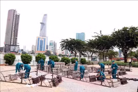 Điểm hỏa tự động 100% pháo hoa chào mừng Quốc khánh