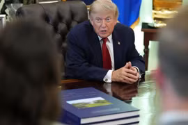 Tòa án Tối cao Mỹ bác sắc lệnh cấm quyền công dân theo nơi sinh, ông Trump phản ứng gay gắt