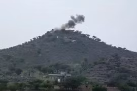Giao tranh giữa liên quân do Ảrập Xêút dẫn đầu và Houthi leo thang tại Yemen