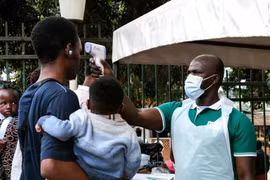 WHO tuyên bố dịch Ebola bùng phát là tình trạng khẩn cấp về sức khỏe toàn cầu
