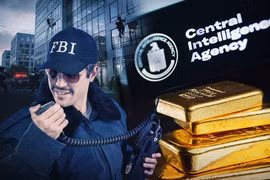 FBI thu giữ hơn 300 thỏi vàng, tiền mặt và đồng hồ tại nhà cựu quan chức CIA